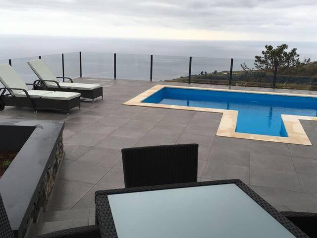 Villa Por Do Sol Estreito Da Calheta ภายนอก รูปภาพ