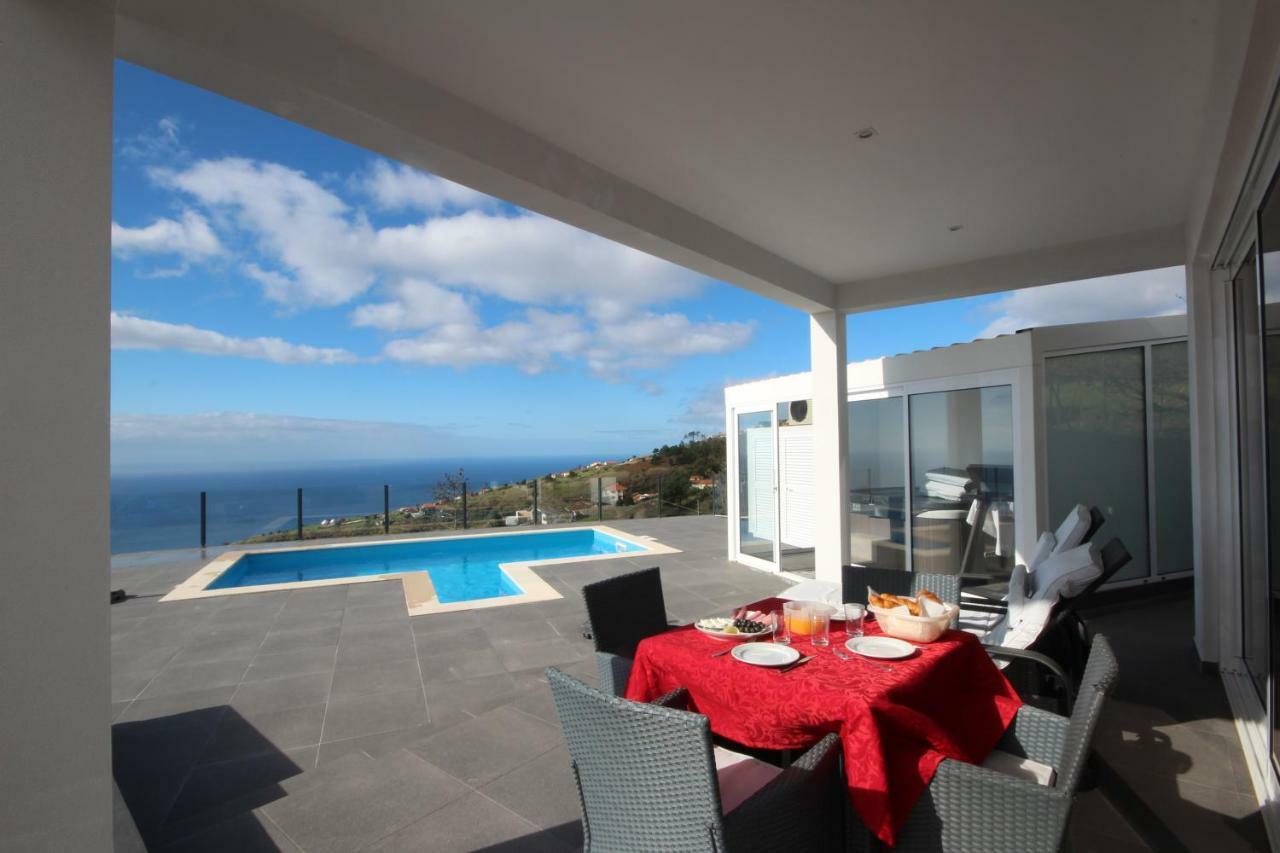 Villa Por Do Sol Estreito Da Calheta ภายนอก รูปภาพ
