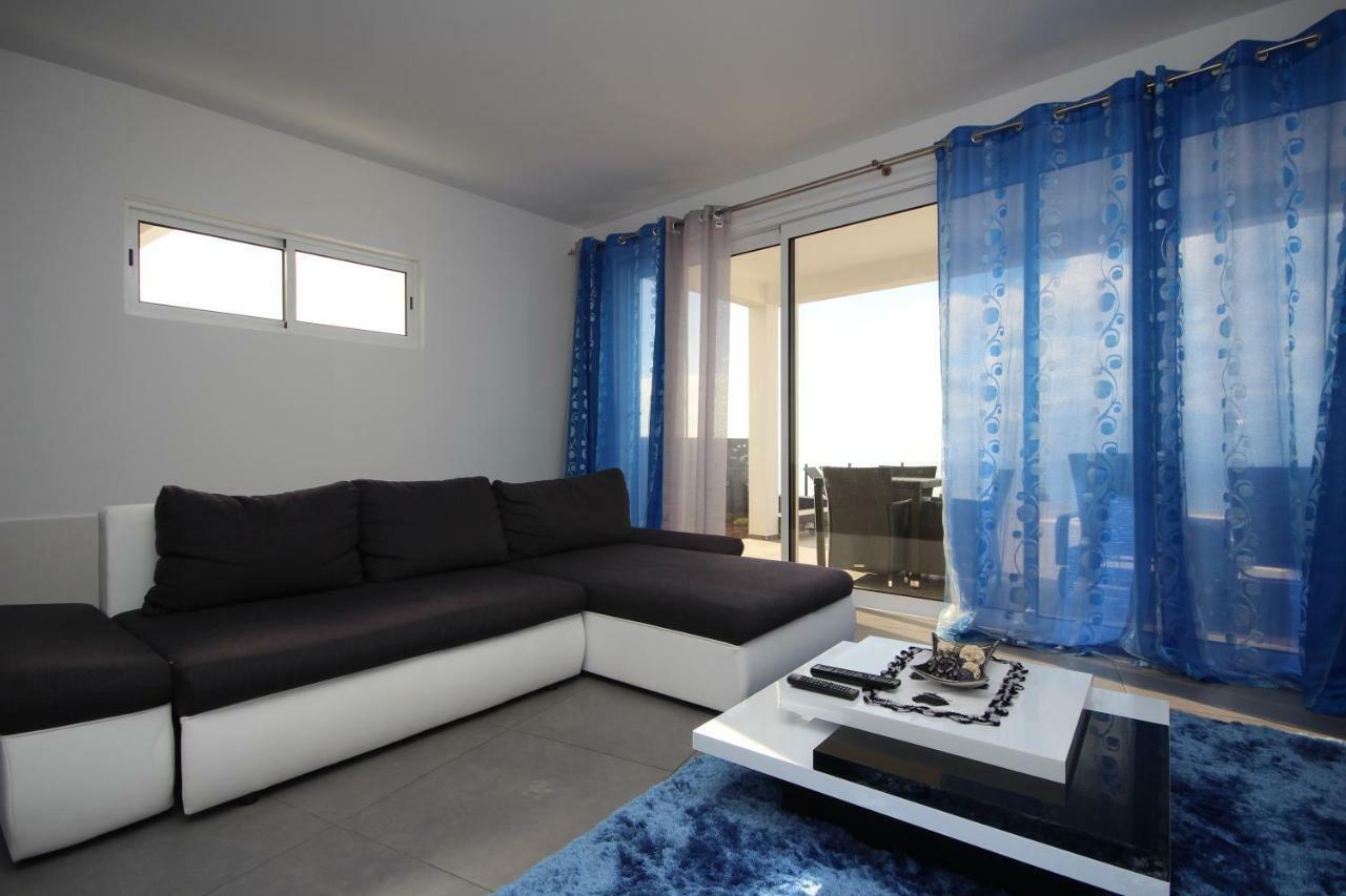 Villa Por Do Sol Estreito Da Calheta ภายนอก รูปภาพ